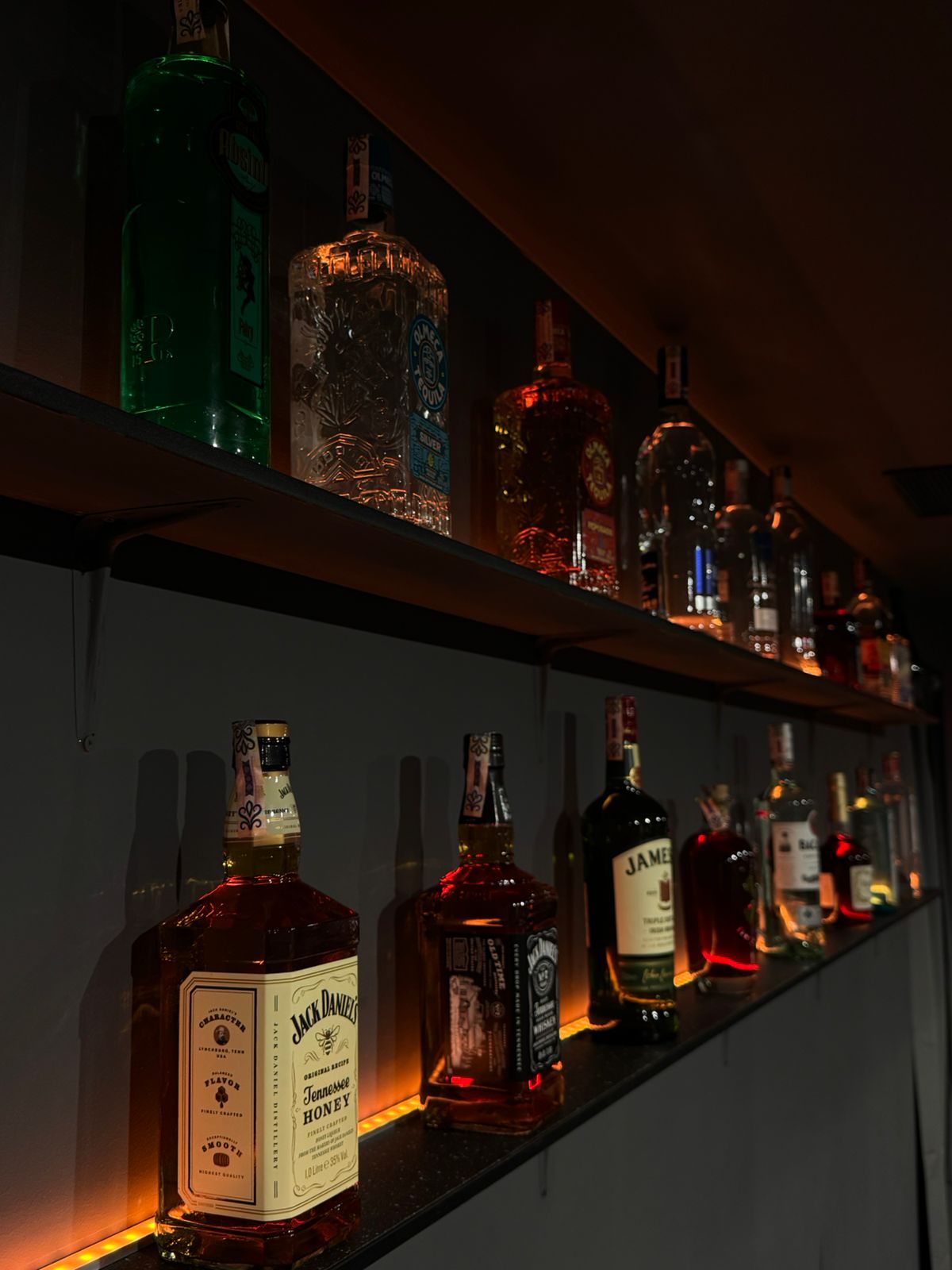 Premium Bar