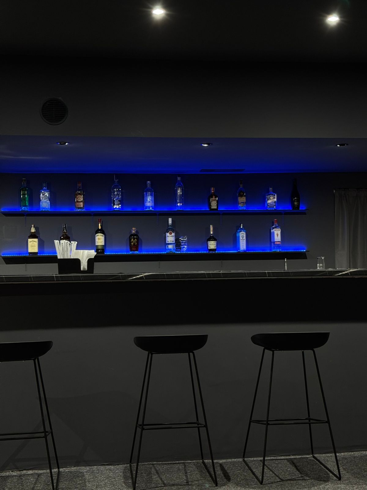 Premium Bar záber